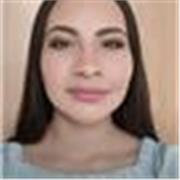 Maestra de Matemáticas, Español y Biología con amplias experiencia en niños de 7-15 años. Atención personalizada y ayuda en tareas