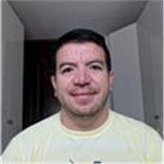 Profesor titulado en ingles con amplia experiencia en dominio del idioma , imparte clases de forma online y presencial