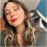 Profesora de inglés apta para todas las edades y niveles