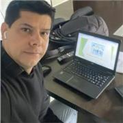 Hola ! Soy Jairo y seré tu tutor .