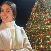 Soy una persona simpática y abierta y con ganas de enseñar a niños de primaria.