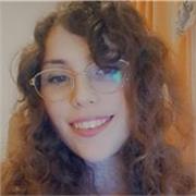 Sono una insegnante di la lingua inglesa per cinque anni. 