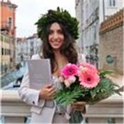 Laureata Magistrale in Economia e Gestione delle aziende offro ripetizioni in Economia Aziendale, micro e macro economia e altro