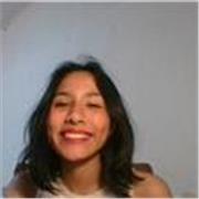 Miss de Inglés imparte clases divertidas