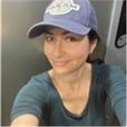 Salve a tutti, sono Roberta e sono un medico veterinario con una specializzazione in Patologia e clinica dei piccoli animali. Durante il corso di laurea ho impartito lezioni private e seguito ragazzi delle elementari e delle medie per lo studio delle mate