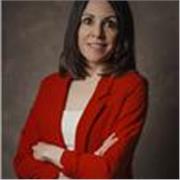 Licenciada en Economía y Máster en RRHH y Formación del profesorado. Experiencia en docencia.
