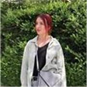 English tutor providing lessons to teenagers and adults