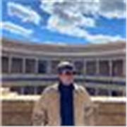 Profesor de matemáticas de primaria y ESO. He tenido alumnos de todos los cursos de ESO y bachillerato (matematicas de sociales)