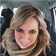 Docente di ruolo di diritto ed economia preso Istituto tecnico commerciale con ventennale esperienza