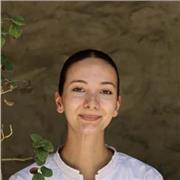 Professeur de cuisine pour apprendre des bases des notions de la cuisine française et étrangère. Cours en ligne