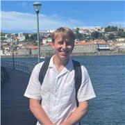 I give private lessons tailored to your reasons for studying, be it exams or personal aims.