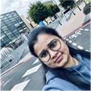 English tutor providing classes for children under 12