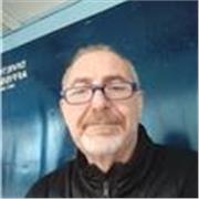 Se vuoi che ti aiuti a migliorare il tuo inglese e il tuo italiano son la persona che fa per te