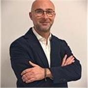 Máster en Liderazgo y desarrollo personal, terapeuta Gestalt, máster coaching y mentoring (certificado), gerente 17años