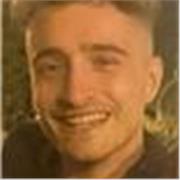 Maestro de educación primaria especializado en matematicas, con más de cinco años de experiencia en clases particulares