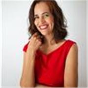 Profesora de Marketing, comunicación e inteligencia artificial generativa con casi 3 años de experiencia dando formación.