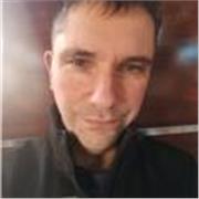 Profesor de matemáticas diplomado en estadística capaz de dar clases hasta universidad incluido