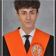 Estudiante a punto de finalizar el grado de economía en la Universidad Complutense