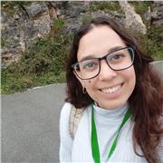 Graduada en Estudios Clásicos con experiencia como particular de seis años.