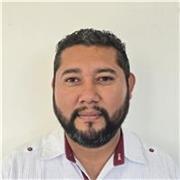 Docente con experiencia en areas de educación y sociales, niveles basicos y superior