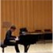 Samuel LAURAND, CPES à Bordeaux, passionné de piano, enseigne pour tout age et niveau