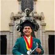 Licenciado en estudios politólogicos, basando en un enfoque metodológico para el aprendizaje de estudiantes de primaria y la ESO