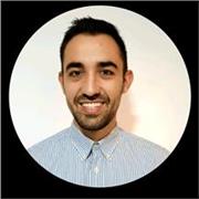 Licenciado en administración y dirección de empresas, preparado para dar clases a cualquier edad