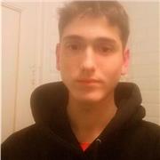 Estudiante de 2ndo de carrera de periodismo, classes online de catala, castellano, filosofia e ingles