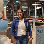Passionate English tutor with a healthcare background:Enhancing language skills and fostering confidence in English communication