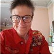 Professeur particulier depuis 20 ans, j'enseigne les maths et la physique chimie du primaire jusqu'au bac.

