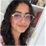 Soy Aya, una chica de 18 años con una gran paciencia y ganas de enseñar, por lo que me veo bastante capacitada de dar clase y ayudar tanto con niños pequeños como adolescentes.