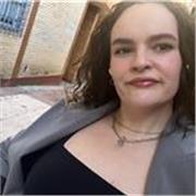 Graduada en turismo con nivel avanzado de inglés y experiencia dando clases 