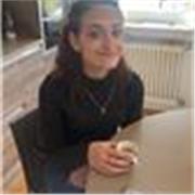 Studentessa dell'università offre lezioni di italiano, letteratura italiana e storia