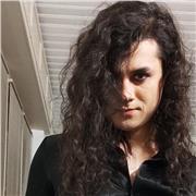 Busco enseñar matemática y física, desde la básica a la universidad