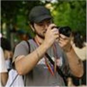 Profesor de francés con experiencia práctica adquirida tras vivir 4 años en Suiza, imparte clases online y presencial