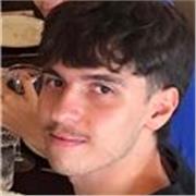 Sono un ragazzo di 17 anni con grande padronanza dell'inglese, vorrei poter aiutare i più giovani a imparare questa lingua