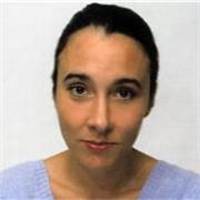 Insegno Francese ed Italiano. Sono perfettamente bilingue, ho esperienza e referenze.