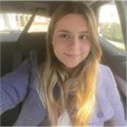  Estudiante de un Grado Superior de laboratorio Clínico y Biomédico y además tengo el título de Bachillerato de Ciencias de Salud.