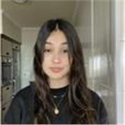 Hola soy una chica que se considera paciente y empatía. Puedo dar clases de inglés, gallego, castellano o ciencias sociales. 