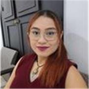 Maestra de apoyo escolar para niños y adolescentes en la materia de Español y Lenguaje