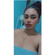 Profesora de literatura ofrece clases online a jóvenes y adultos