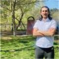 Etkili eğitimciyim, derslerim dil, iletişim ve edebiyat alanlarında lise-üniversite düzeyinde, herkesi desteklerim.