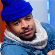 Artiste plasticien, propose des cours de dessin à distance pour élèves de tous niveaux.
Accompagnement personnalisé