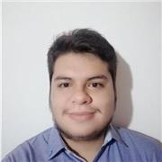 Profesor de Ciencias sociales imparte clases económicamente accesibles para niños de todas las edades