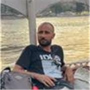 Insegnante capace, stimolante e attento a Napoli. Chiamami