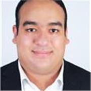 Je souhaite devenir professeur d'informatique, en particulier sur Word, Excel et PowerPoint, ou professeur de français.