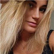 Sono Chiara Sonego, una studentessa di 23 anni che ha precedentemente frequentato il Liceo Scientifico Scienze Appicate, ad ottobre ho conseguito la Laurea in Biotecnologie Mediche ed ora sto frequentando la specialistica in Biotecnologie Farmaceutiche a