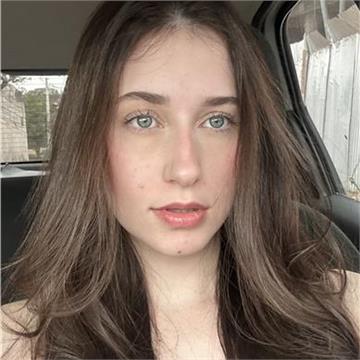 Júlia