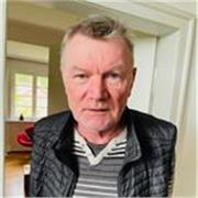 Ich bin Dipl. Ing. in Informatic, und habe viele Jahre gearbeitet mit informatic in unterschiedliche Branchen