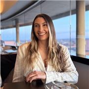 Apoyo escolar para estudiantes de preescolar y primaria, con énfasis en inglés y español